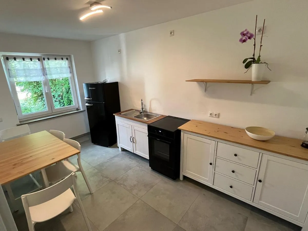Apartment Moderne Ferienwohnung In Der Festspielstadt Bayreuth - Zentral Und Dennoch Ruhig Gelegen